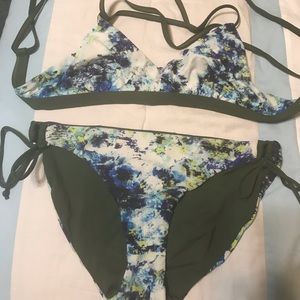 2 piece Athleta bikini reversible cross back